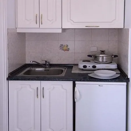 Apartament Harisis Olympiakí Aktí